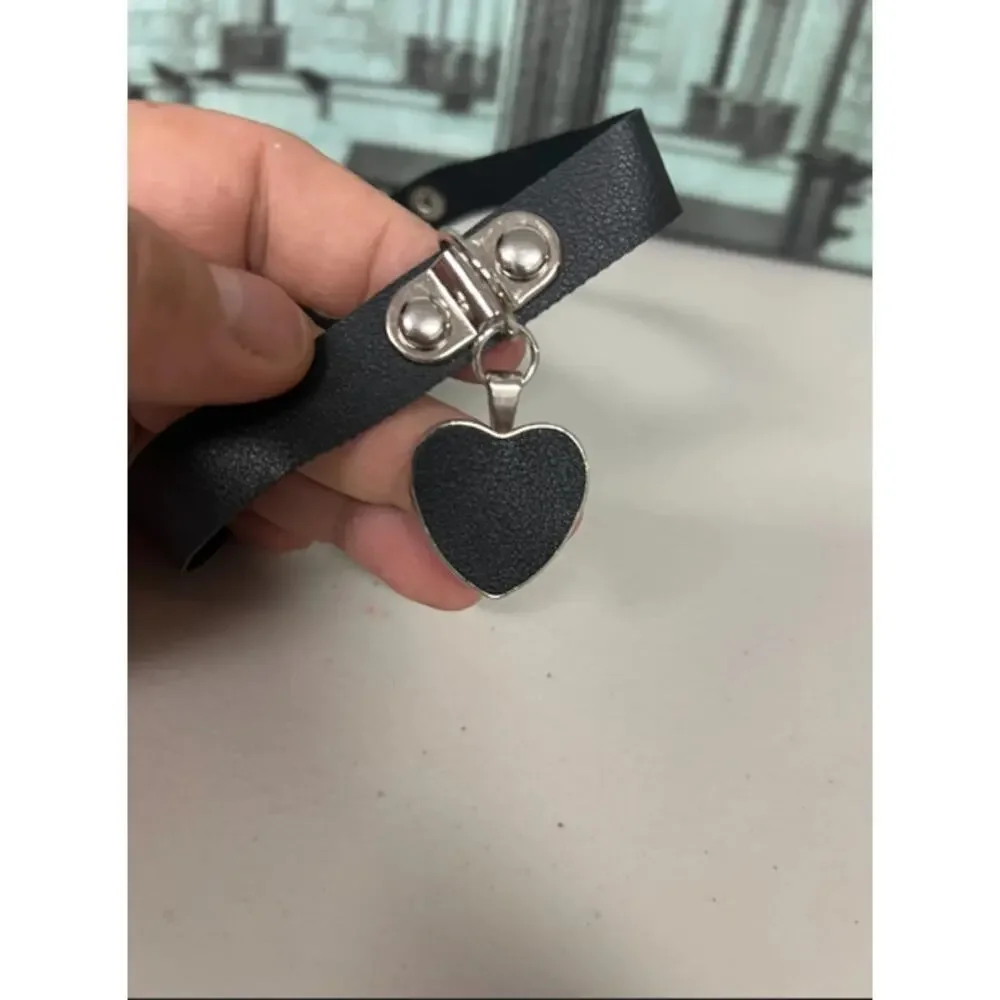 Punk Goth Black PU Leather Heart Choker Collar with Leash Set